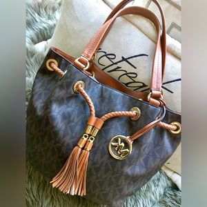 Michael Kors purse